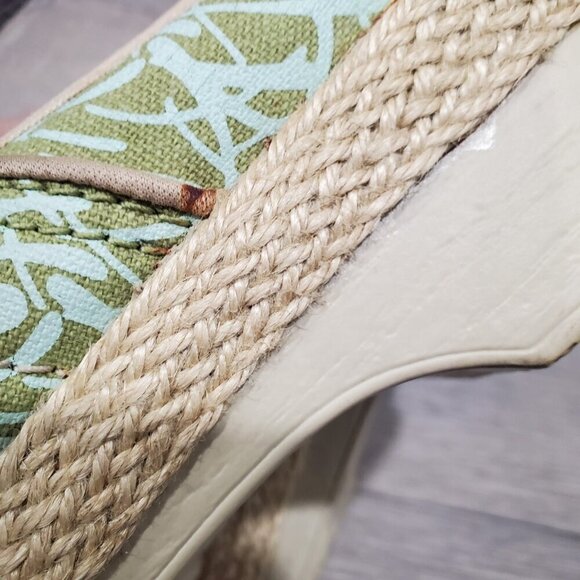 Dansko Women's Victoria Vegan Green Grass Canvas Classic Clogs Sz 41 US 10.5-11 - Picture 13 of 15